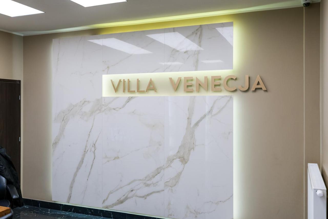 Villa Venecja Apartment Chwaliszewo With Free Garage City Center By Noclegi Renters Poznań Esterno foto
