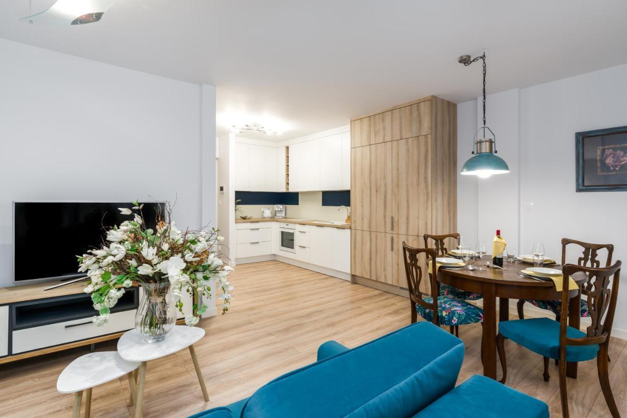 Villa Venecja Apartment Chwaliszewo With Free Garage City Center By Noclegi Renters Poznań Esterno foto
