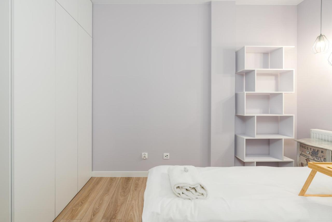 Villa Venecja Apartment Chwaliszewo With Free Garage City Center By Noclegi Renters Poznań Esterno foto